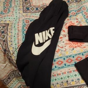 Boys Nike Hoodie & Sweatpant Lot, Size 5